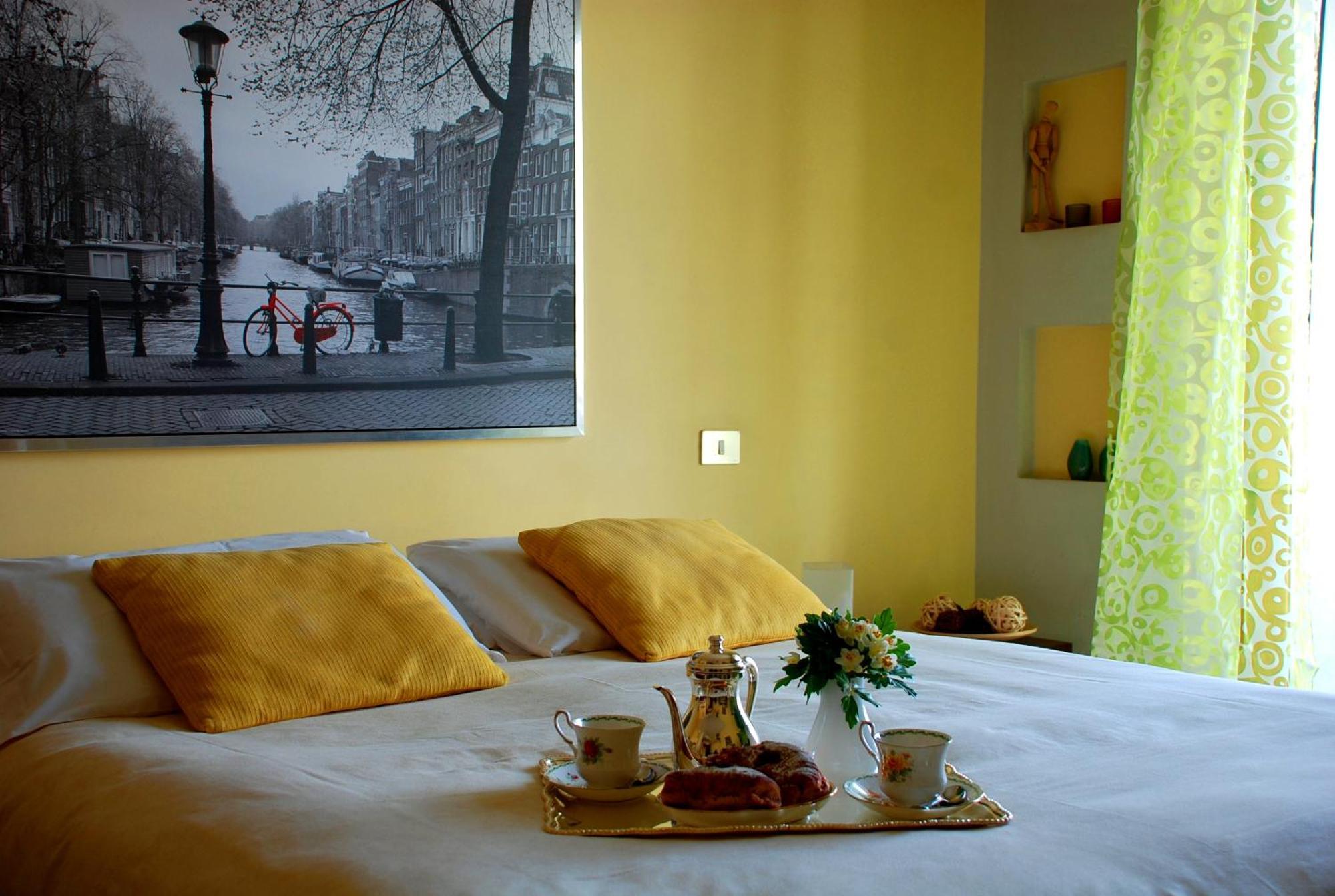 New Latt E Lett Bed & Breakfast Napoli